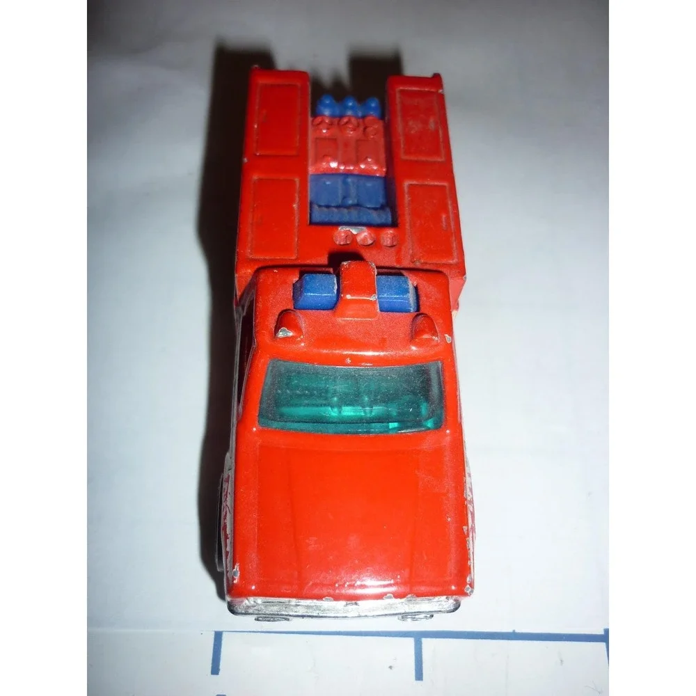 Hot Wheels‎ Fire Truck Red Diecast Toy Vehicle 54 Fire Dept 1974